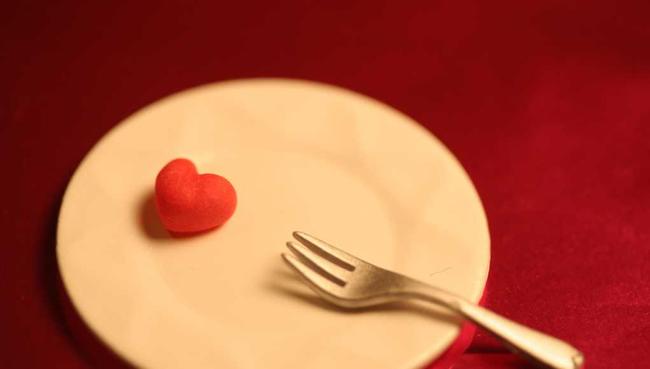 Άγιος Βαλεντίνος και οικονομική κρίση: Ποια είναι η θέση του έρωτα;