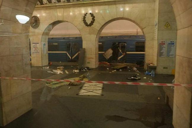 Δύο υπόπτους αναζητούν οι Αρχές για την τρομοκρατική επίθεση στο μετρό της Αγίας Πετρούπολης - 11 οι νεκροί