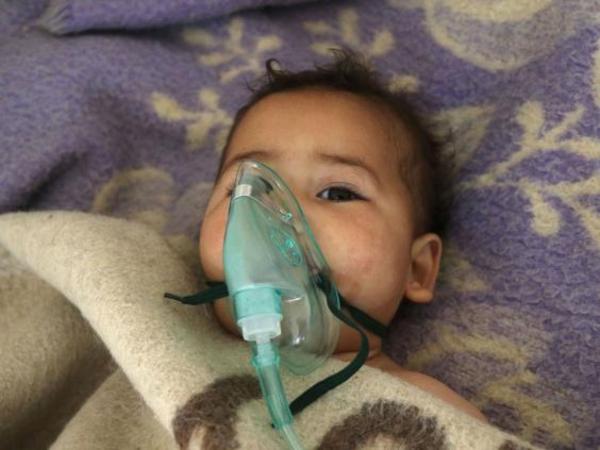 Τοξικά αέρια σκόρπισαν τον θάνατο στη Συρία [ΒΙΝΤΕΟ]