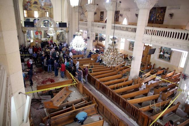 Πολύνεκρες βομβιστικές επιθέσεις σε χριστιανικές εκκλησίες στην Αίγυπτο [ΦΩΤΟ - ΒΙΝΤΕΟ]
