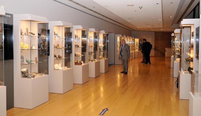 Έκθεση: «Τα Ορυκτά και ο Άνθρωπος» στο Μουσείο Γουλανδρή με τη στήριξη των ΕΛΠΕ