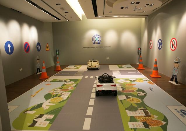 Στη Θεσσαλονίκη "ταξιδεύει" η έκθεση ζωγραφικής "Η οδική ασφάλεια μέσα από τα μάτια των παιδιών"