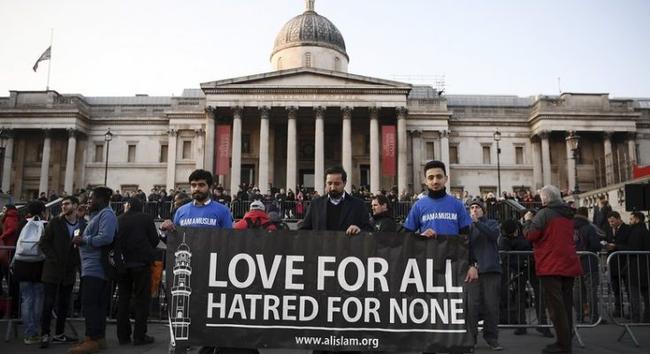 Αγρυπνία στη μνήμη των θυμάτων απόψε στο Λονδίνο