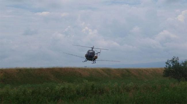 Ψεκαστικό ελικόπτερο κατέπεσε στον Σχινιά - Δύο νεκροί