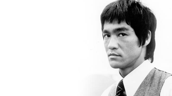 Τι με δίδαξε ο Bruce Lee | Της Μαρίας Σκαμπαρδώνη