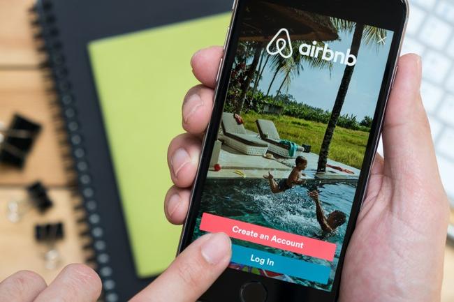 Έρχεται φόρος στο εισόδημα από Airbnb