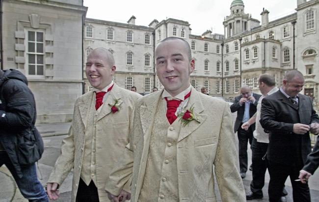 Το Ανώτατο Δικαστήριο του Μπέλφαστ αποφασίζει για το γάμο ομόφυλων ζευγαριών