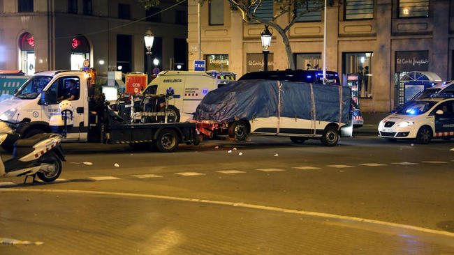 Βαρκελώνη: Ετοίμαζαν τριπλό χτύπημα με εκρηκτικά