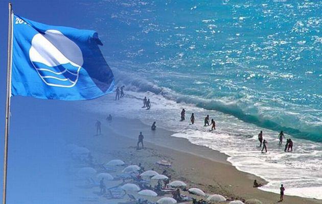 Οι 19 ελληνικές ακτές που έχασαν την Γαλάζια Σημαία