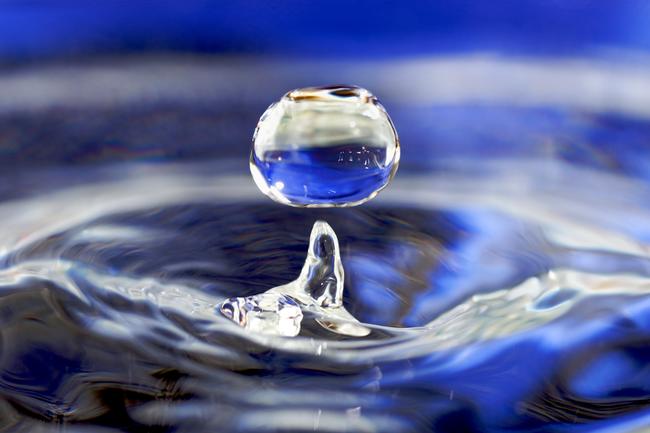 Το Νερό ως Κοινό Αγαθό, πέρα από τις Εταιρίες και το Κράτος (έκδοση UnivSSE Coop)