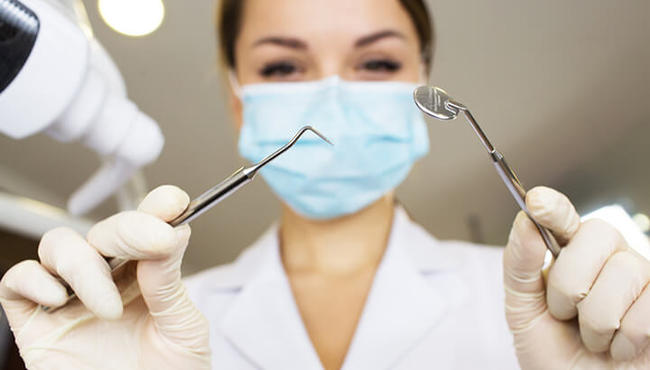 Οδοντιατρικά προβλήματα: Φταίνε τα γονίδια ή οι συνήθειές μας;
