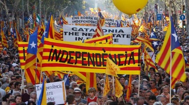 Τη Δευτέρα η Καταλονία θα ανακηρύξει την ανεξαρτησία της;
