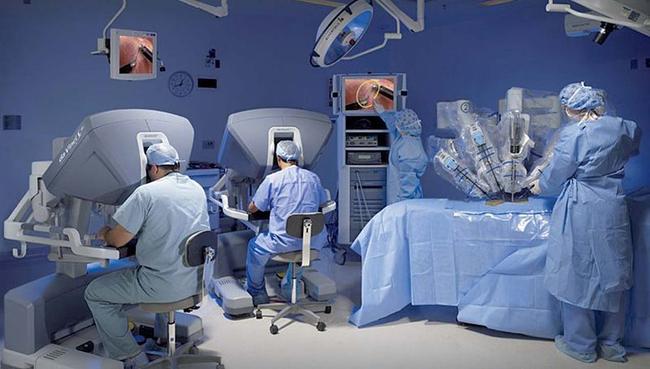 Καρκίνος προστάτη: Γιατί να προτιμήσω τη ρομποτική χειρουργική;