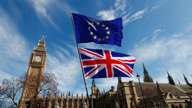 Το 50% των Βρετανών θέλουν δεύτερο δημοψήφισμα για το Brexit