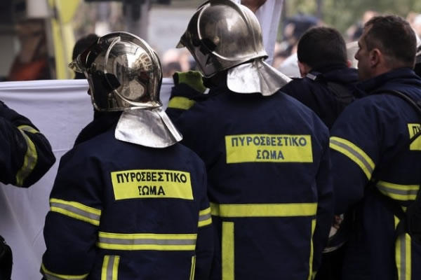 Φωτιά στο κοινωνικό ιατρείο Θεσσαλονίκης τα ξημερώματα