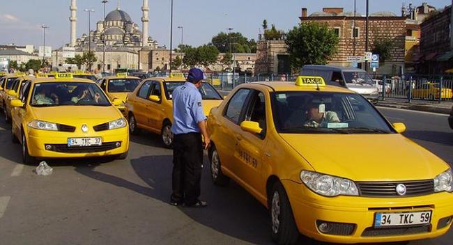 Πόλεμο με την Uber έχουν ξεκινήσει οι ταξιτζήδες της Κωνσταντινούπολης