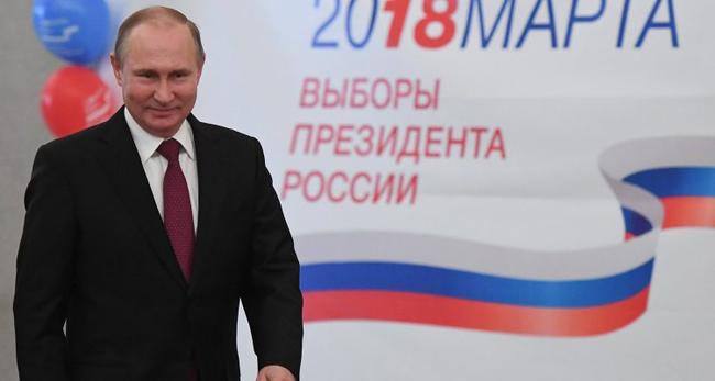 Άνοιξαν οι κάλπες στη Μόσχα για τις προεδρικές εκλογές