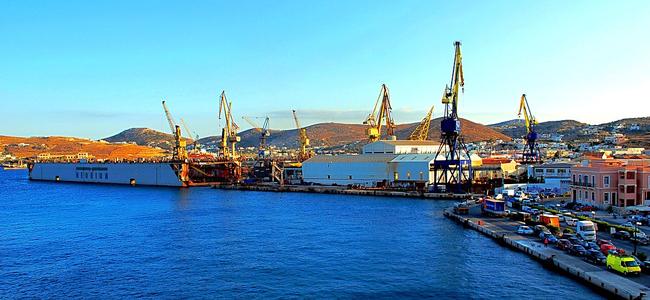 Νέα εποχή για το ναυπηγείο Νεώριο στη Σύρο – Ξεκίνησε εργασίες