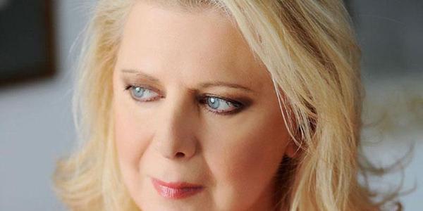 Η δολοφονία της Έλενας | Της Έλενας Ακρίτα