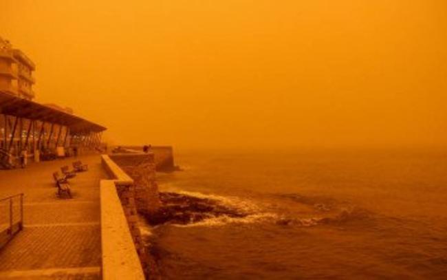 Αφρικανική σκόνη στην Κρήτη μέχρι και την Τετάρτη