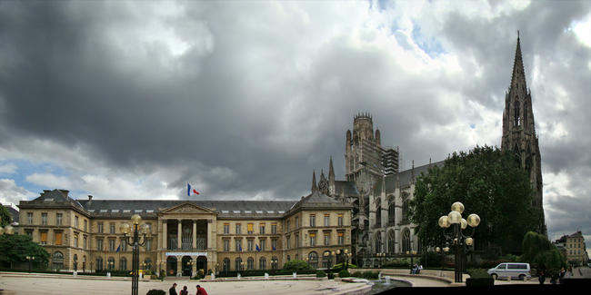 "Μακρόν, η σχολή σου είναι αποκλεισμένη": Κατάληψη των φοιτητών στο Πανεπιστήμιο της Ρουέν