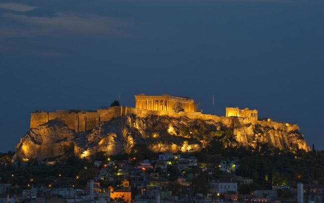 Κορυφαίος τουριστικός προορισμός στη ΝΑ Ευρώπη η Αθήνα
