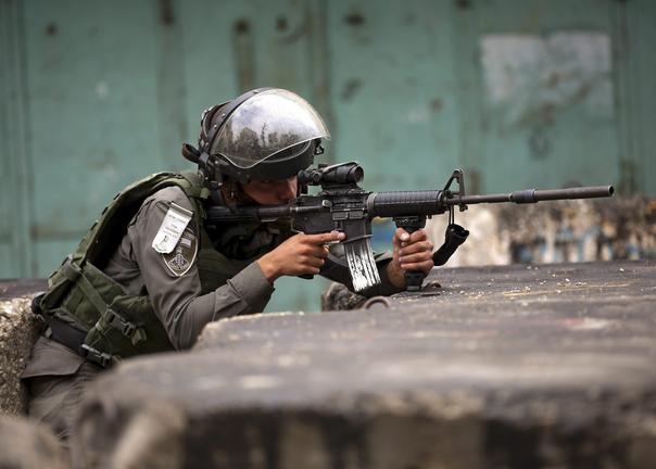 Οι ελεύθεροι σκοπευτές του Ισραήλ έχουν εντολή όταν πυροβολούν παιδιά
