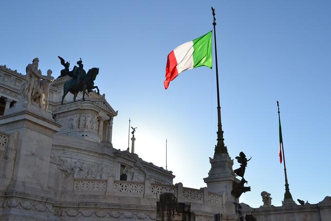 Πληροφορίες για συμφωνία στον σχηματισμό κυβέρνησης στην Ιταλία