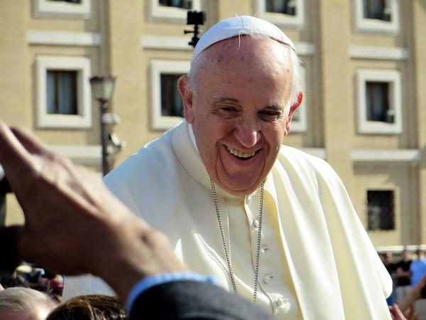 Ο πάπας Φραγκίσκος παραλληλίζει τις αμβλώσεις σε περιπτώσεις που διαπιστώνονται γενετικές ή ανατομικές ανωμαλίες εμβρύων με τη ναζιστική ευγονική