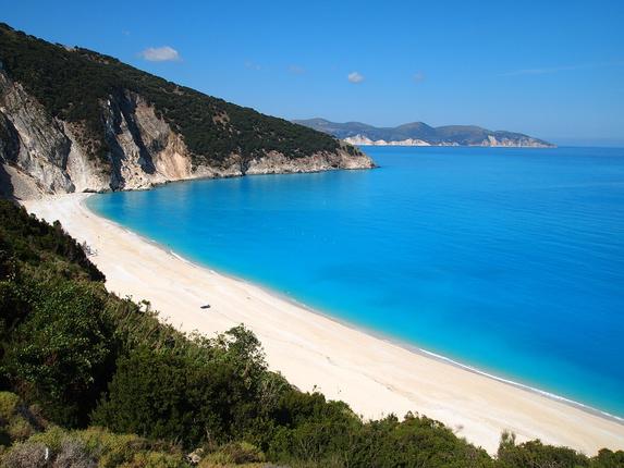 Tα καλά κρυμμένα μυστικά 20 ελληνικών νησιών από τον ταξιδιωτικό συντάκτη της Telegraph