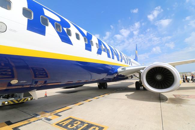 33 επιβάτες της Ryanair στο νοσοκομείο - Αναγκαστική προσγείωση αεροσκάφους