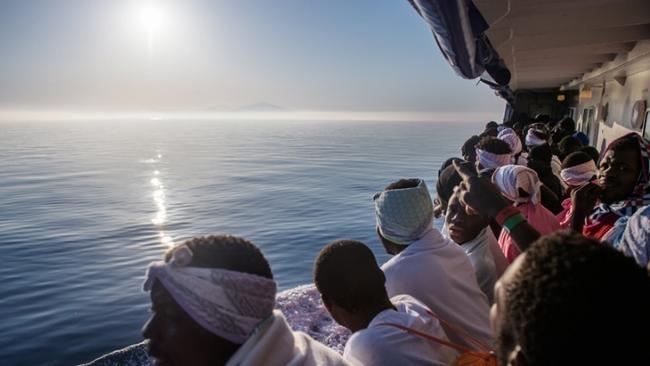 «Aquarius»: πέντε ευρωπαϊκές χώρες συμφωνούν να υποδεχτούν τους μετανάστες»