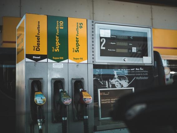 Δωρεάν ελληνική εφαρμογή φέρνει τις καλύτερες τιμές των βενζινάδικων στο κινητό μας