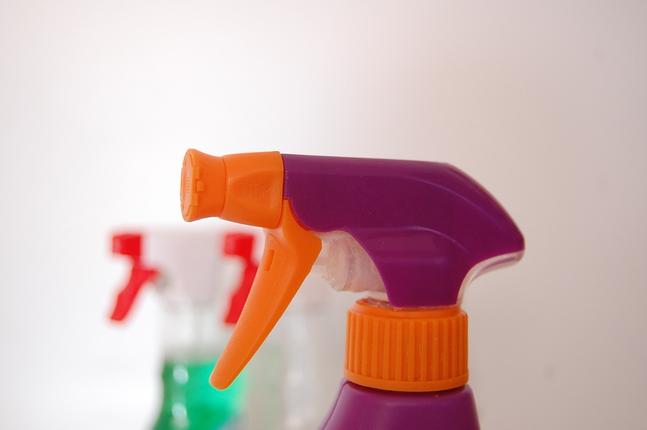 Νέα έρευνα: Καθημερινό προϊόν καθαρισμού συνδέεται με αυξημένο κίνδυνο θανατηφόρου πνευμονικής νόσου