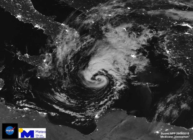 Εντυπωσιακή φωτογραφία του μεσογειακού κυκλώνα από δορυφόρο της NASA