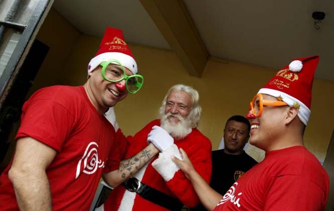 Πως γιορτάζουν τα Χριστούγεννα οι κρατούμενοι μιας φυλακής στο Περού (9)