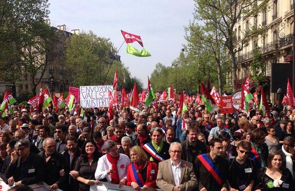 100000 διαδήλωσαν στο Παρίσι ενάντια στη λιτότητα(ΦΩΤΟ)