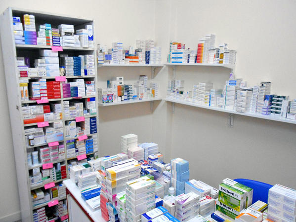 100 ανασφάλιστους πολίτες εξυπηρετεί μηνιαίως το Κοινωνικό Φαρμακείο Π. Μέλα