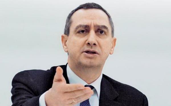 Κατεπείγουσα απόφαση Μιχελάκη – Ένα εκατ. ευρώ μοιράζει η κυβέρνηση στα ΜΜΕ