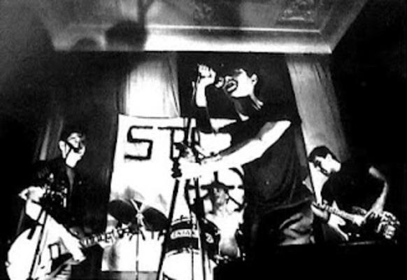 "Stress":το πρώτο ελληνικό punk συγκρότημα με ελληνικό αντιεξουσιαστικό στίχο(BINTEO)