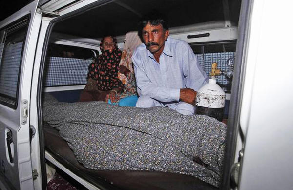 Πακιστάν: Λιθοβολήθηκε μέχρι θανάτου από την οικογένεια της