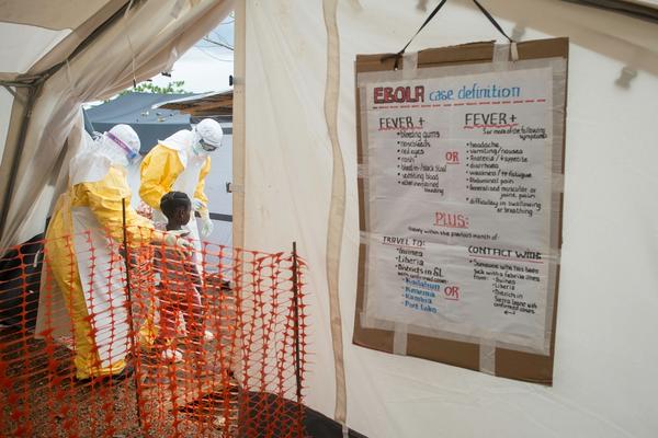 Έκτακτη βοήθεια ζητούν οι Γιατροί Χωρίς Σύνορα για την καταπολέμηση του ιού Έμπολα