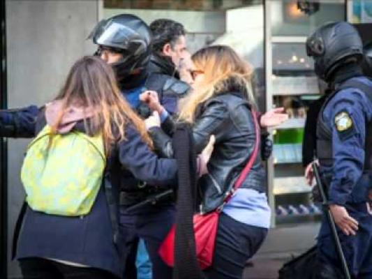 ΒΙΝΤΕΟ Απρόκλητη επίθεση της αστυνομίας στους φοιτητές