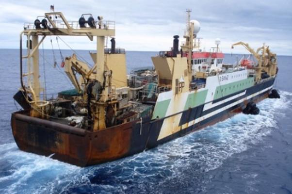 Τα 20 πλοία - τέρατα που αδειάζουν τις θάλασσες από ψάρια