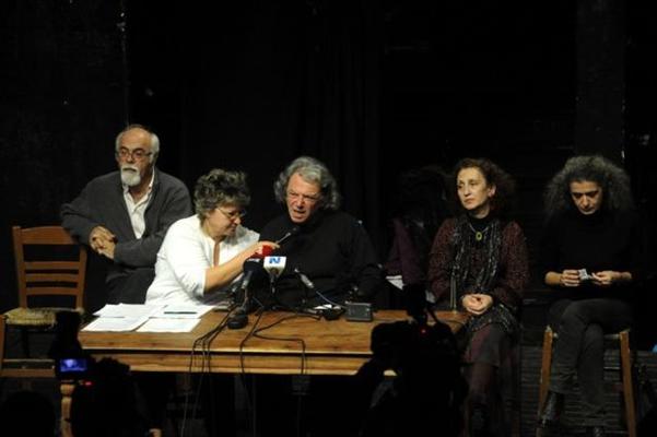 ΒΙΝΤΕΟ: οι γονείς του Νίκου Ρωμανού και του Γιάννη Μιχαηλίδη κάνουν ύστατη έκκληση: «Υπεύθυνος για ό,τι συμβεί ο υπουργός»