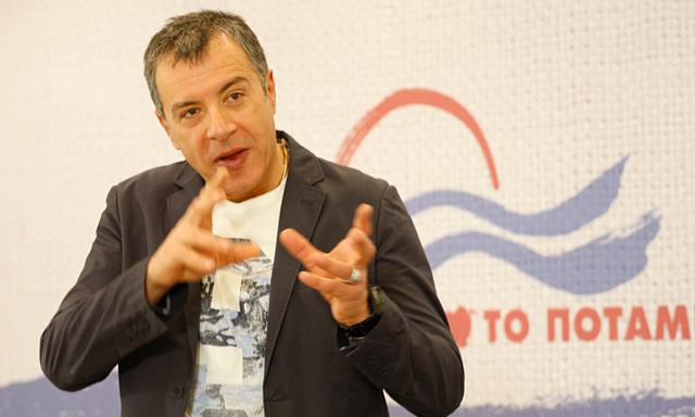 Σταύρος Θεοδωράκης: εκλογή Προέδρου της Δημοκρατίας τώρα και εκλογές μέχρι την 1η Φεβρουαρίου