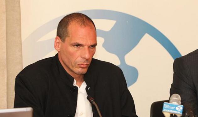 Βαρουφάκης: "Αντί υπόσχεσης, αντί ευχαριστιών"