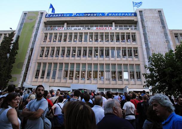 Σταματάει με δικαστική απόφαση κάθε μεταβολή στην ΕΡΤ