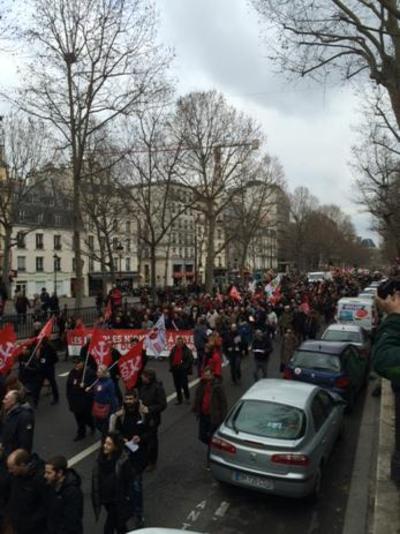 Κίνημα «Ανάσα Αξιοπρέπειας»: Παρίσι