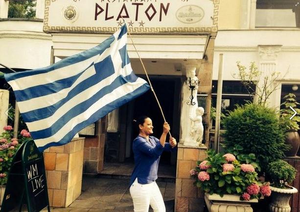 Το ρατσιστικό γράμμα σε ελληνικό εστιατόριο και η υγιής αντίδραση των Γερμανών